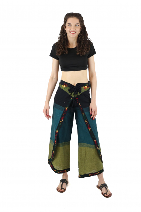 Pantaloni Sary cu broderie - Menta [4]