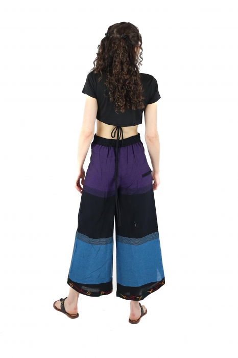 Pantaloni Sary cu broderie - Menta [5]