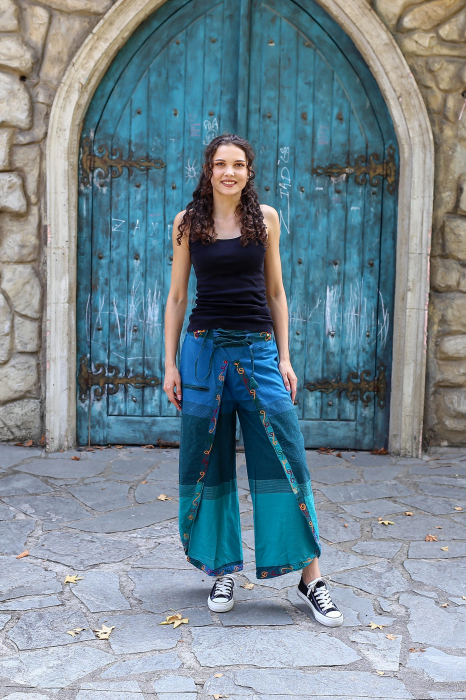 Pantaloni Sary cu broderie - Menta [8]