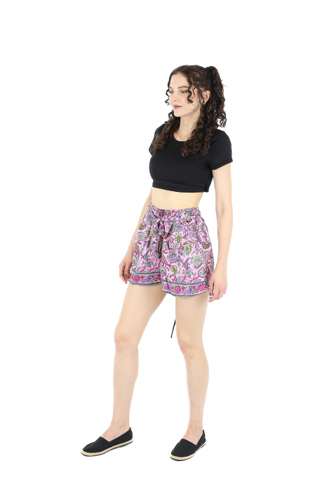 Pantaloni scurti cu croi drept si buzunare laterale - Model 6 [3]