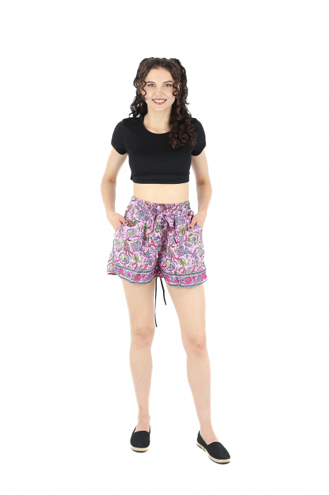 Pantaloni scurti cu croi drept si buzunare laterale - Model 6 [5]