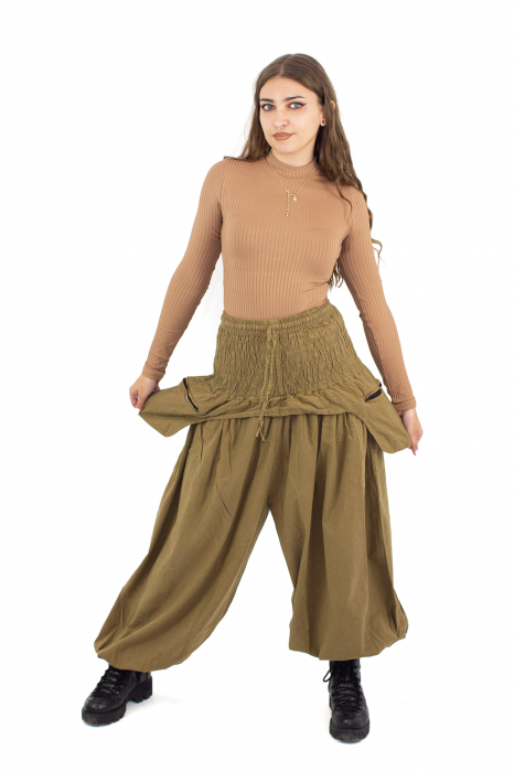 Pantaloni baggy cu buzunare supradimensionate - Maro [2]