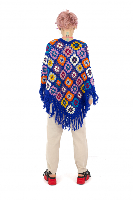 Poncho crosetat din lana - Albastru inchis [4]