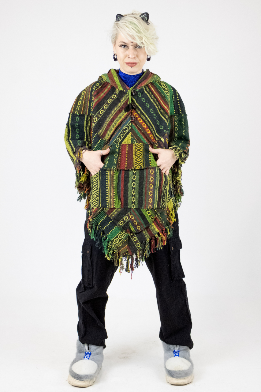 Poncho cu motive gheri si gluga - Verde [5]