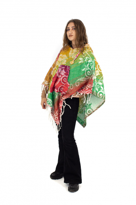 Poncho scurt, model Floral - Surpriză [5]