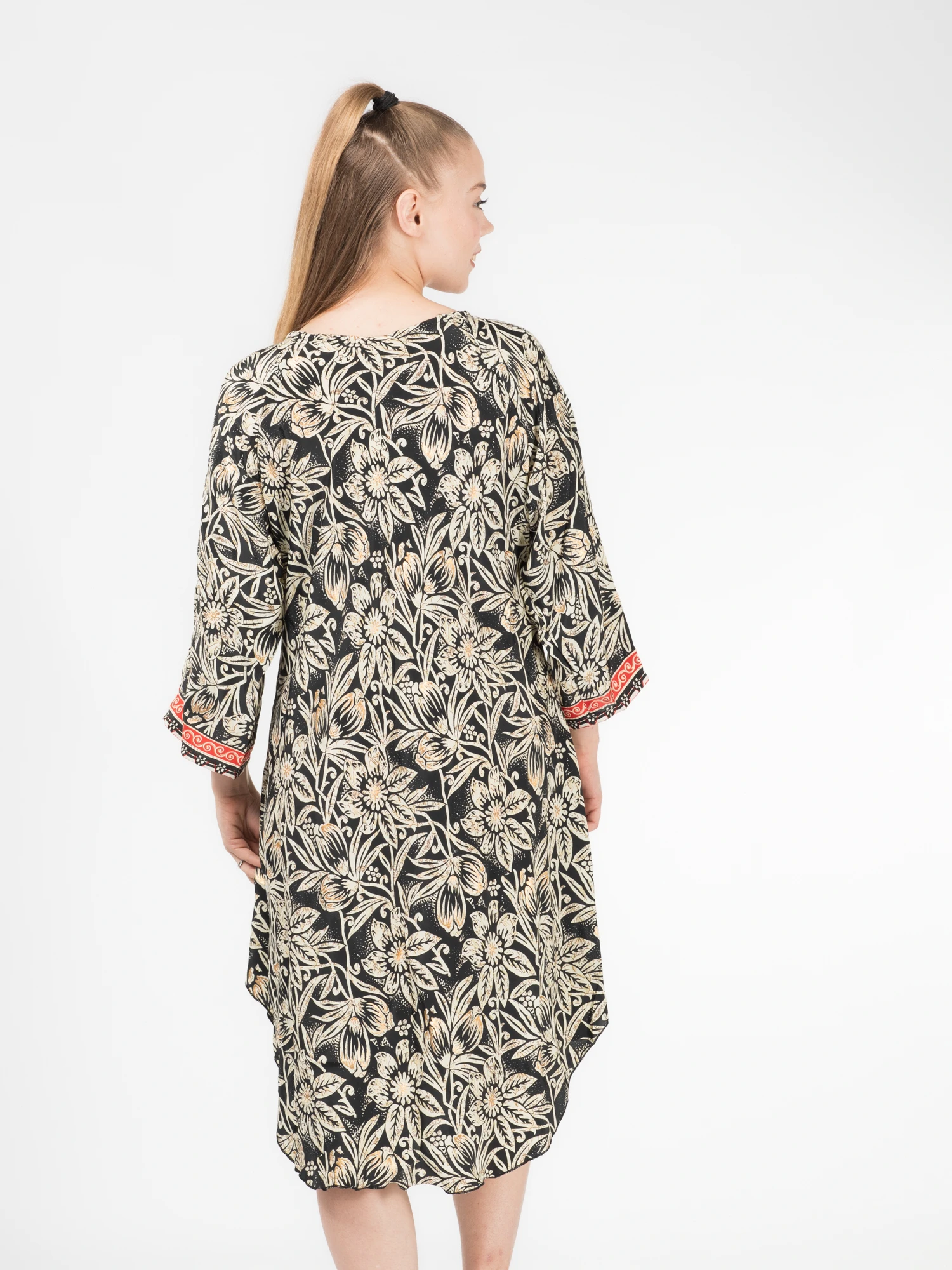 Rochie boho asimetrică din material fluid cu print și detalii aurii - Model 1 [3]