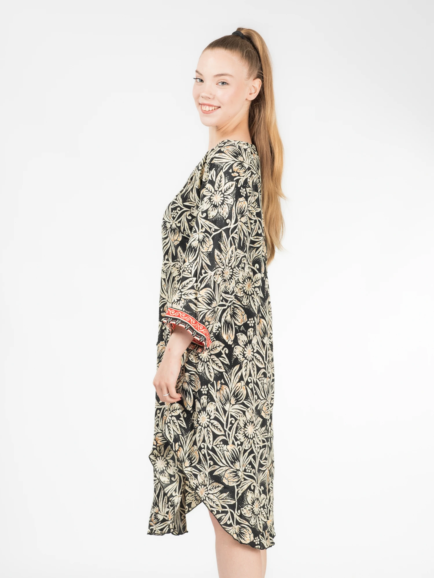 Rochie boho asimetrică din material fluid cu print și detalii aurii - Model 1 [2]