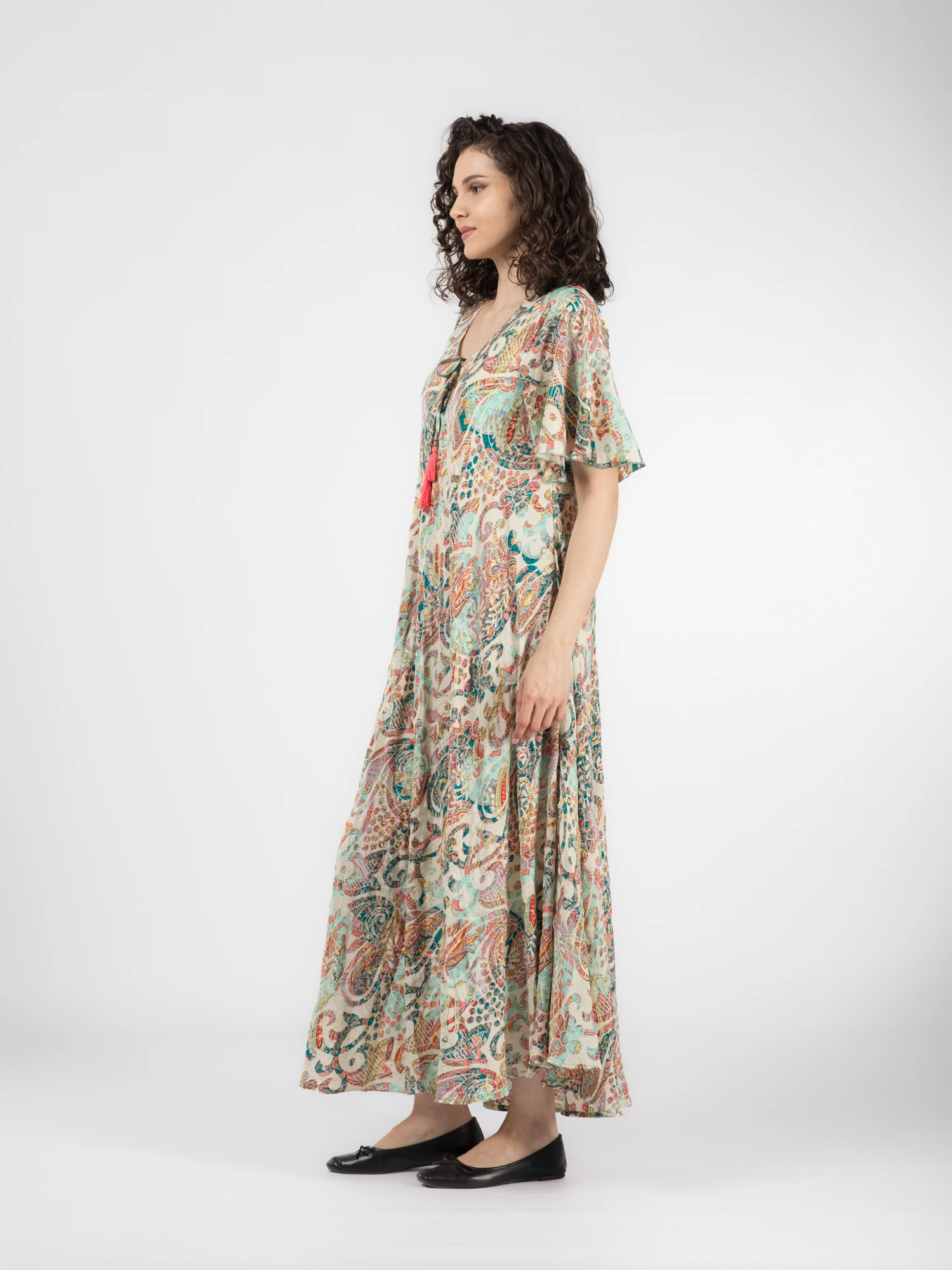 Rochie boho lejeră din material fluid cu detalii aurii - Model 2 [2]