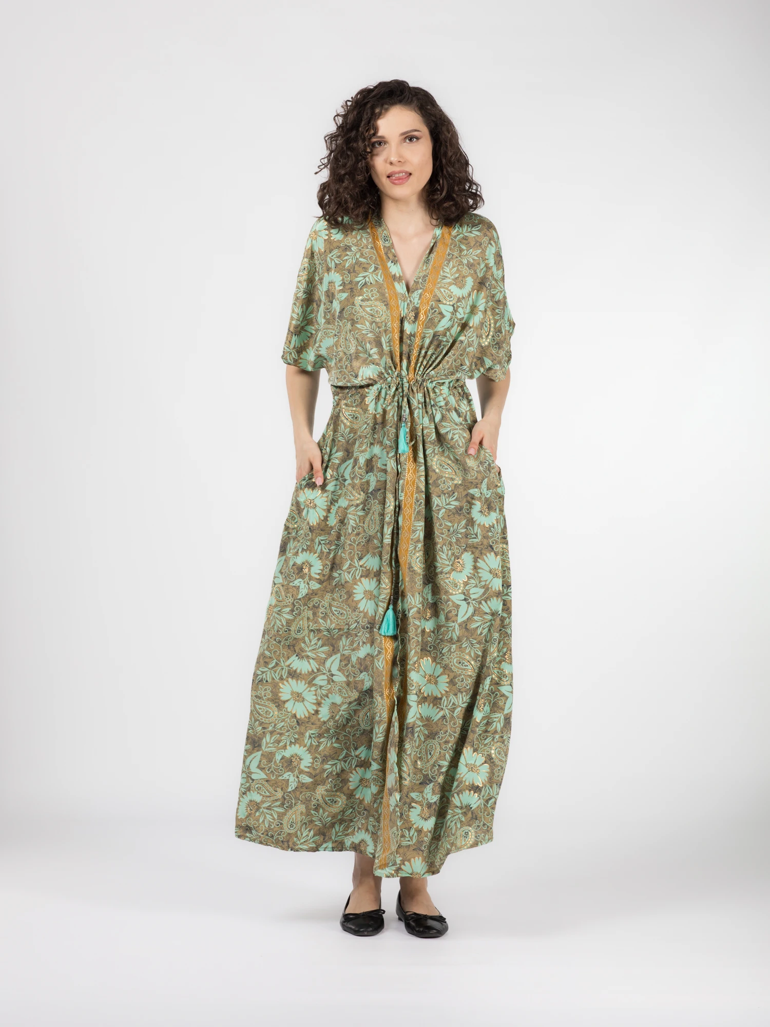 Rochie boho lejeră din material fluid șnur în talie și crăpătură pe mijloc - Model 2 [1]