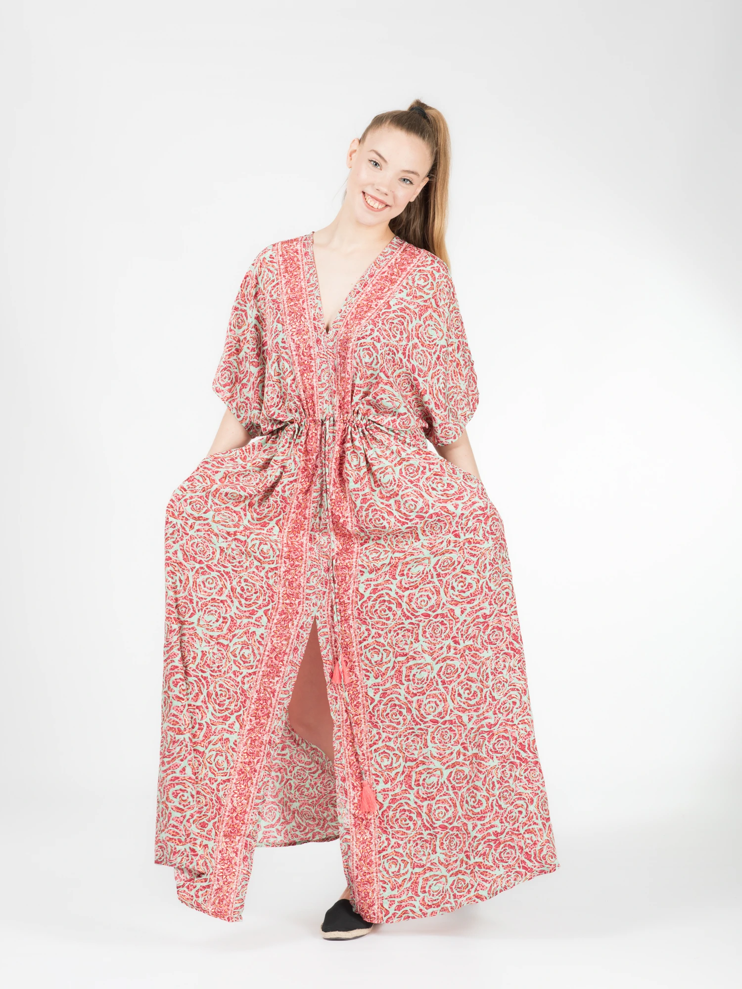 Rochie boho lejeră din material fluid șnur în talie și crăpătură pe mijloc - Model 3 [6]