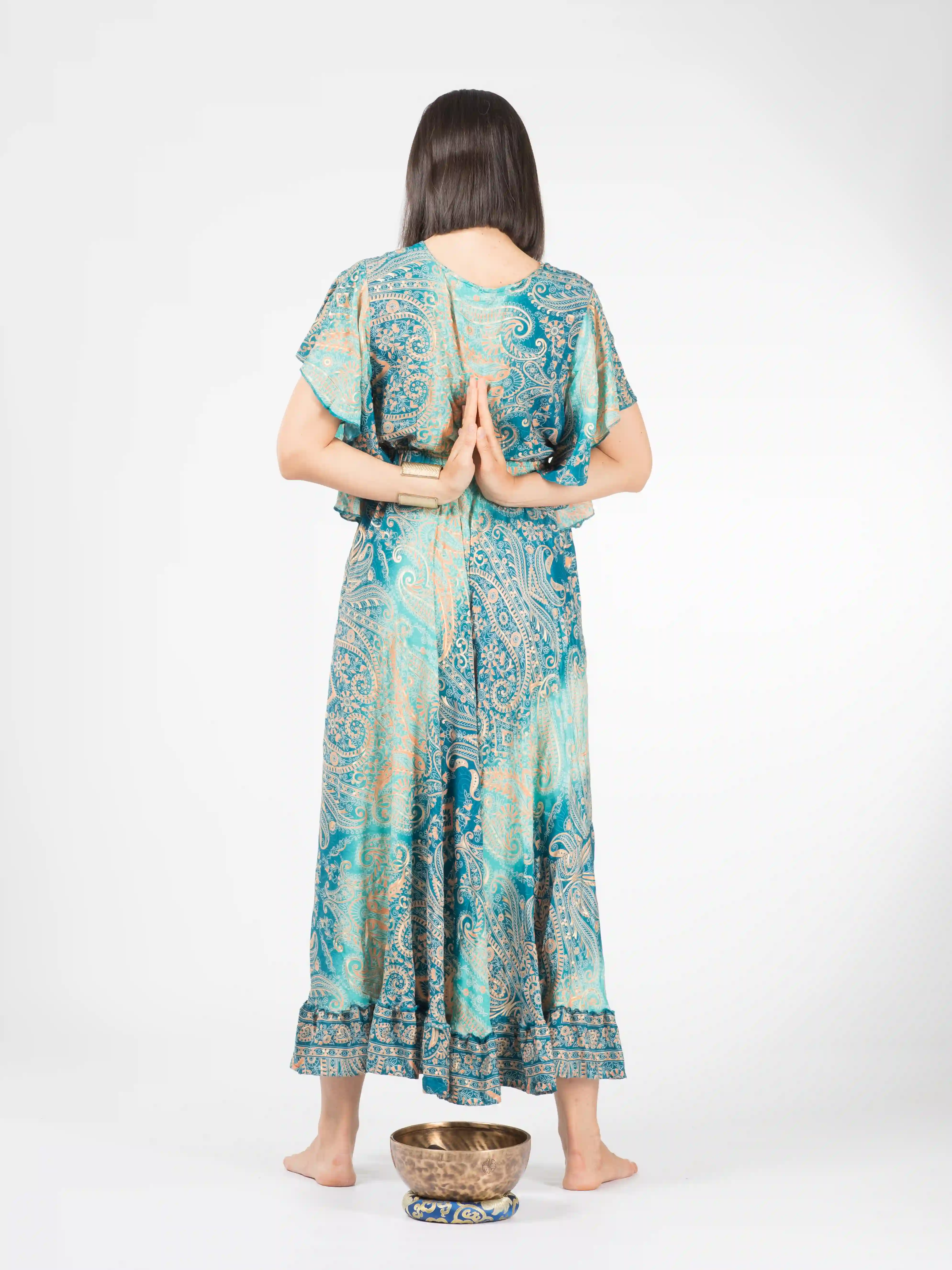 Rochie boho lungă din material fluid cu decolteu romantic și detalii aurii - Model 5 [10]