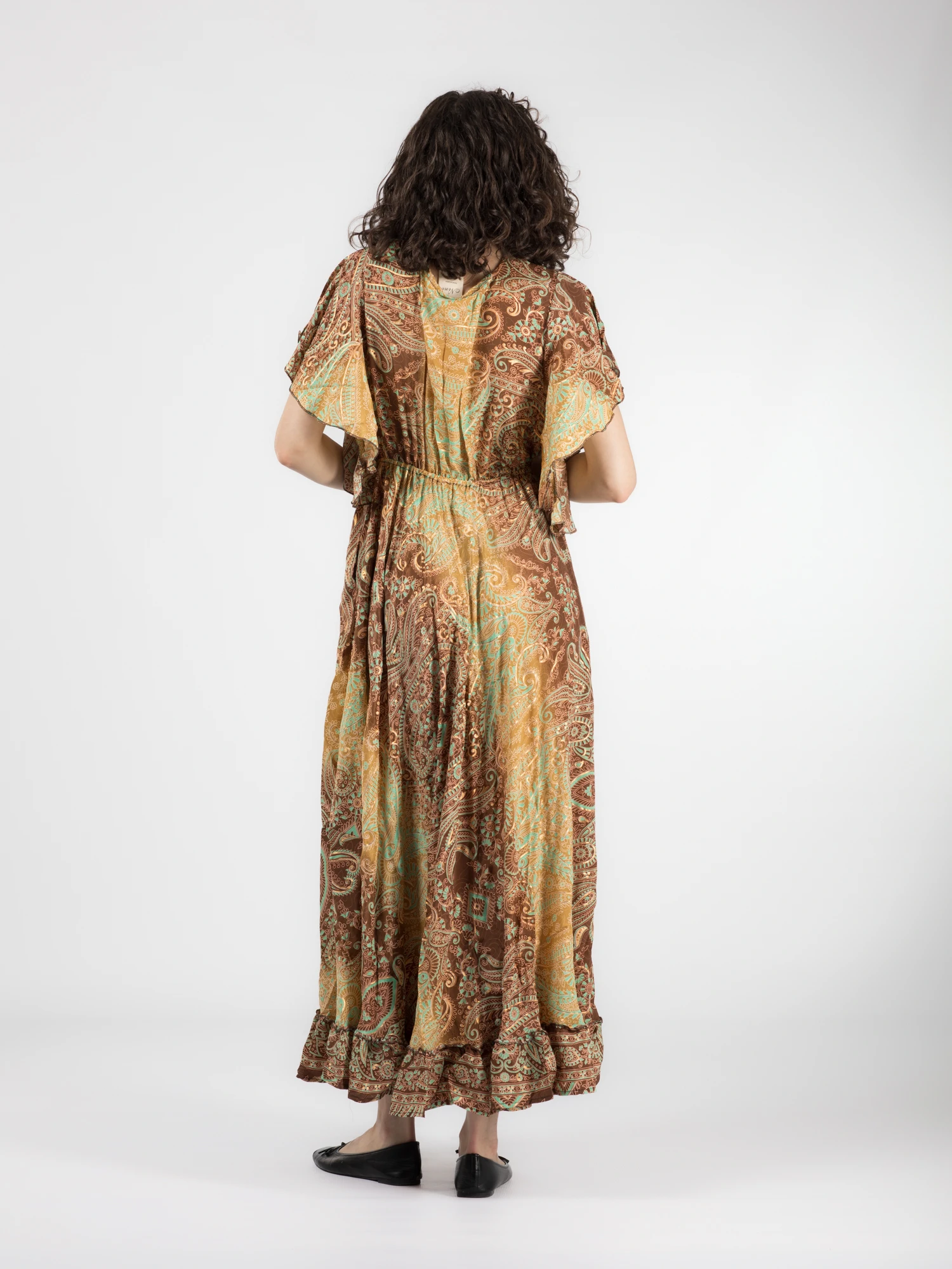 Rochie boho lungă din material fluid cu decolteu romantic și detalii aurii - Model 6 [4]