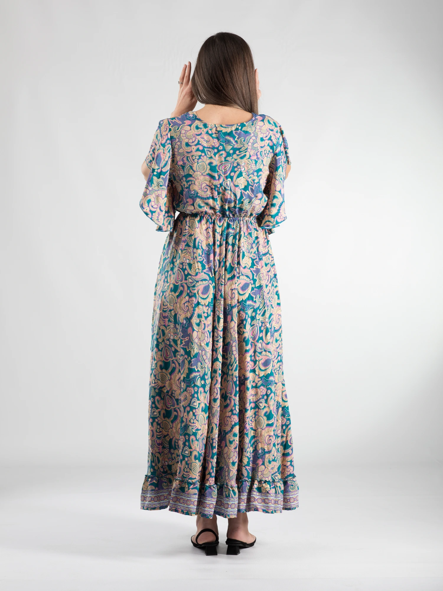 Rochie boho lungă din material fluid cu decolteu romantic și detalii aurii - Model 7 [3]