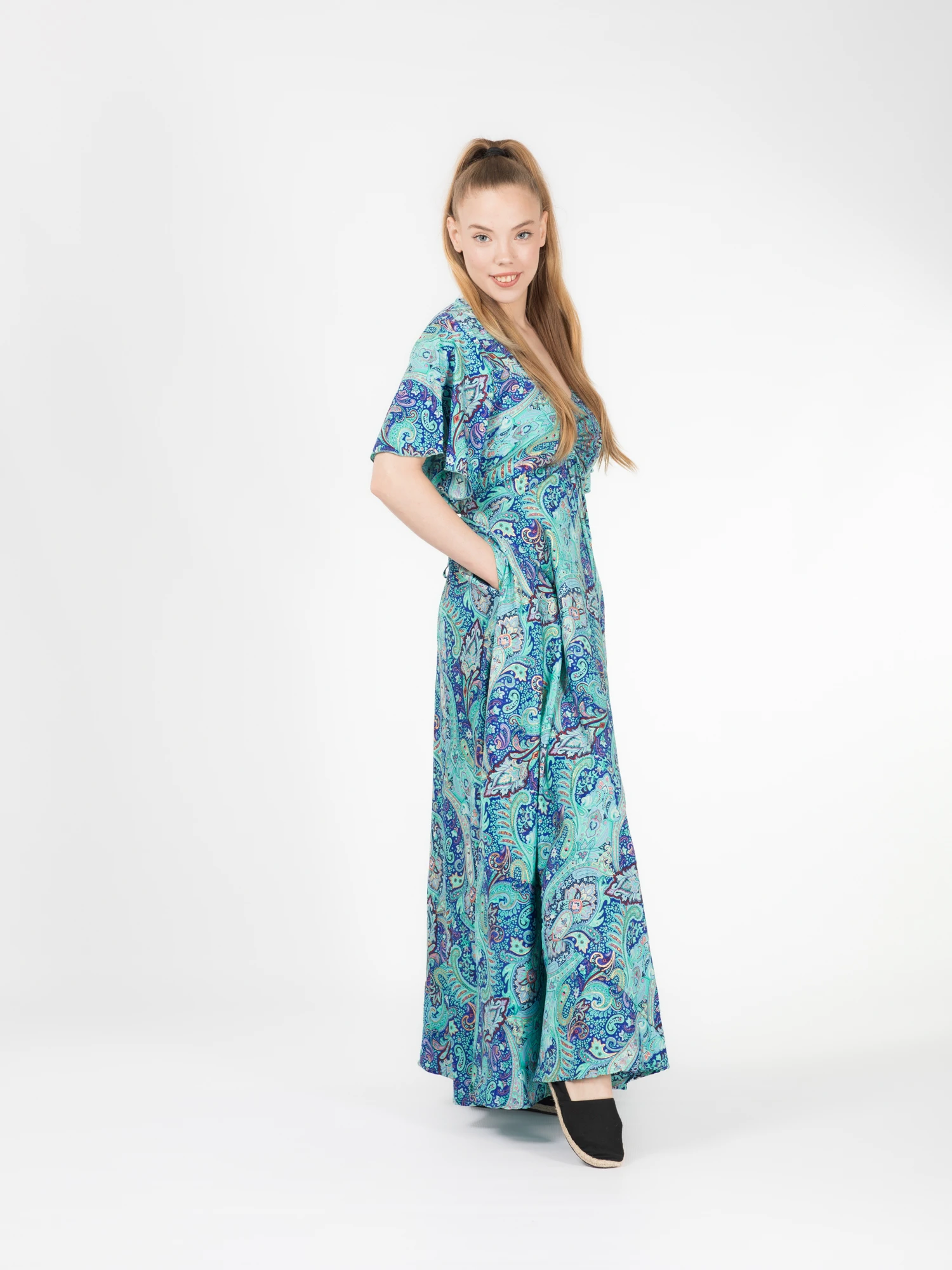 Rochie boho lungă din material fluid cu șnur în talie și detali aurii - Model 1 [5]