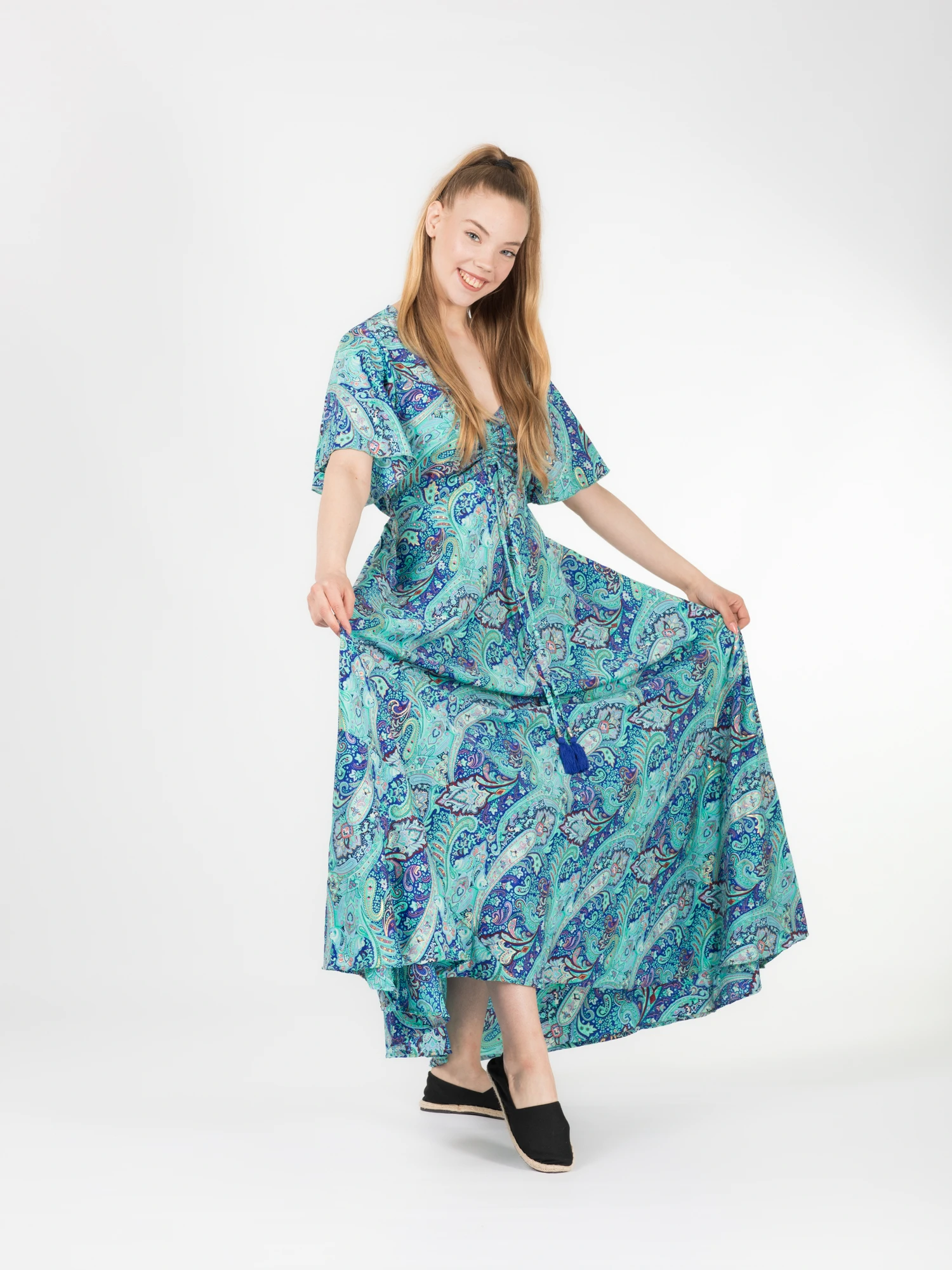 Rochie boho lungă din material fluid cu șnur în talie și detali aurii - Model 1 [4]