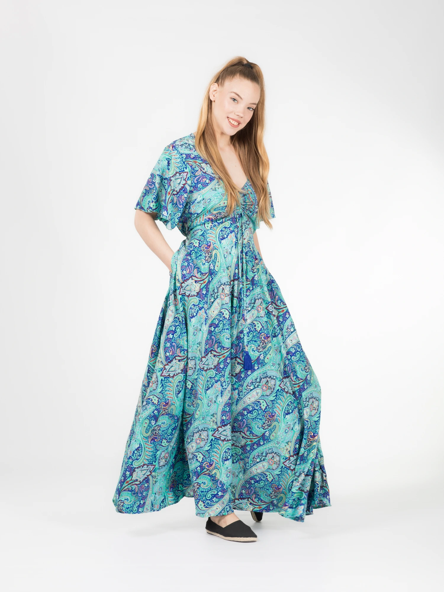 Rochie boho lungă din material fluid cu șnur în talie și detali aurii - Model 1 [6]