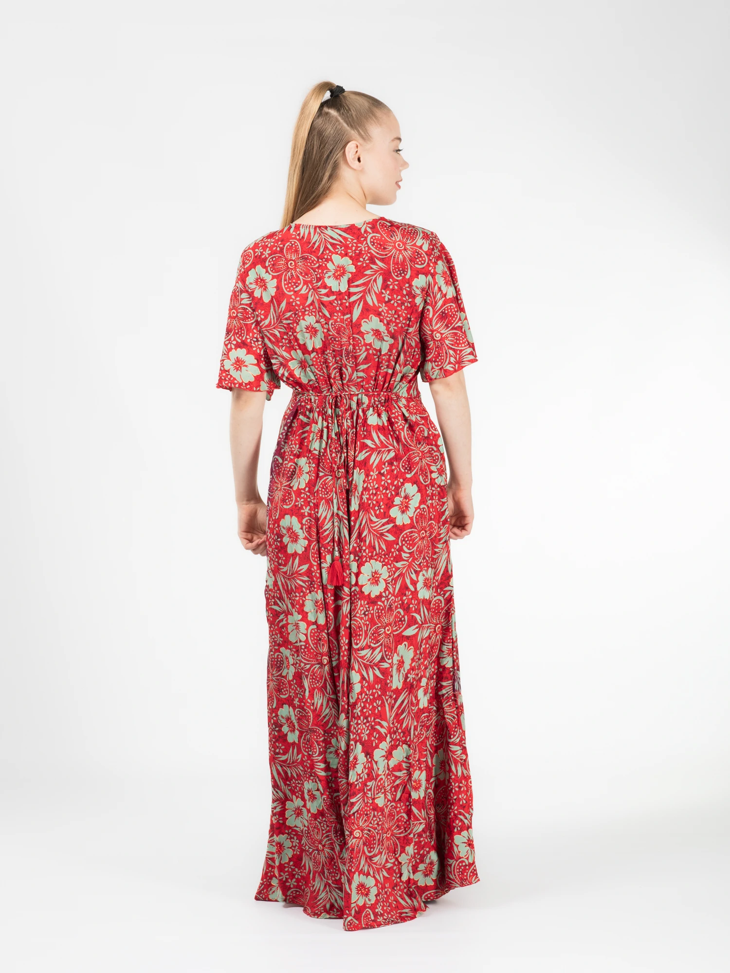 Rochie boho lungă din material fluid cu șnur în talie și detali aurii - Model 5 [3]