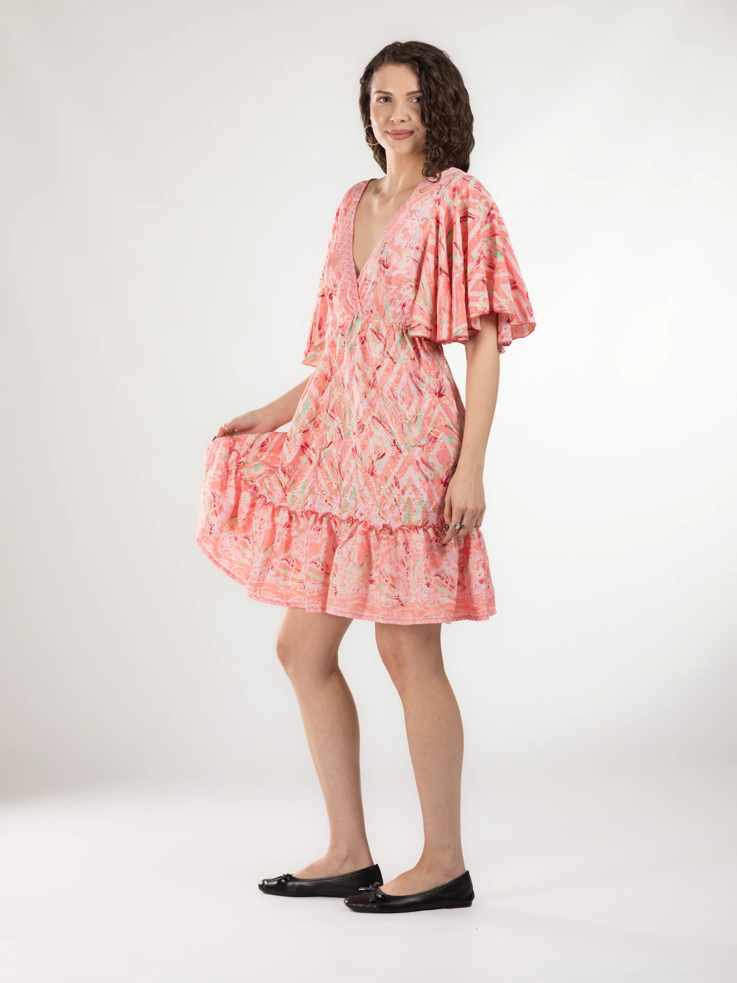 Rochie boho scurtă cu volănașe și print floral - Model 8 [2]