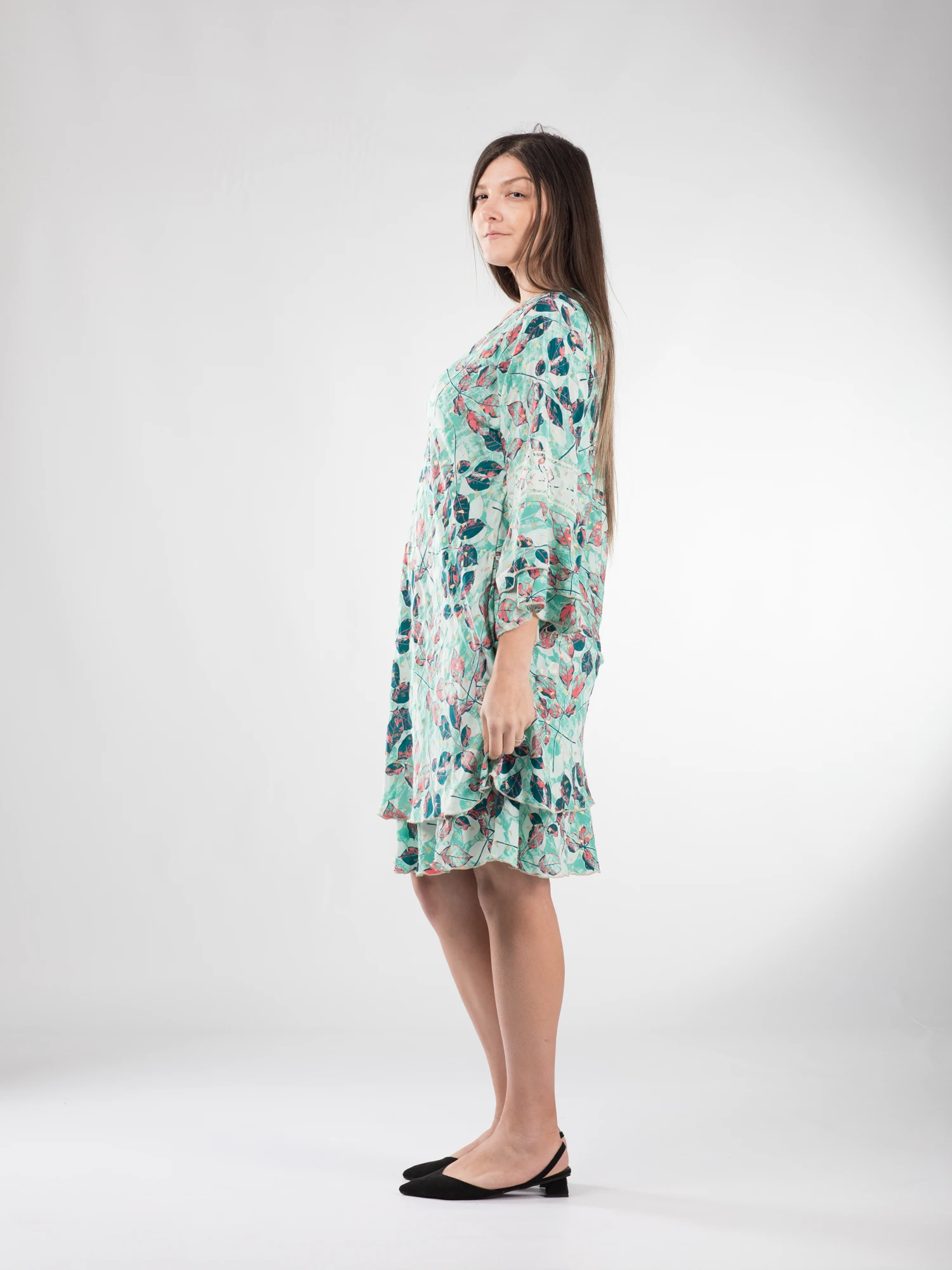 Rochie boho scurtă din material fluid cu mîneci 3/4 cu volane - Model 3 [2]