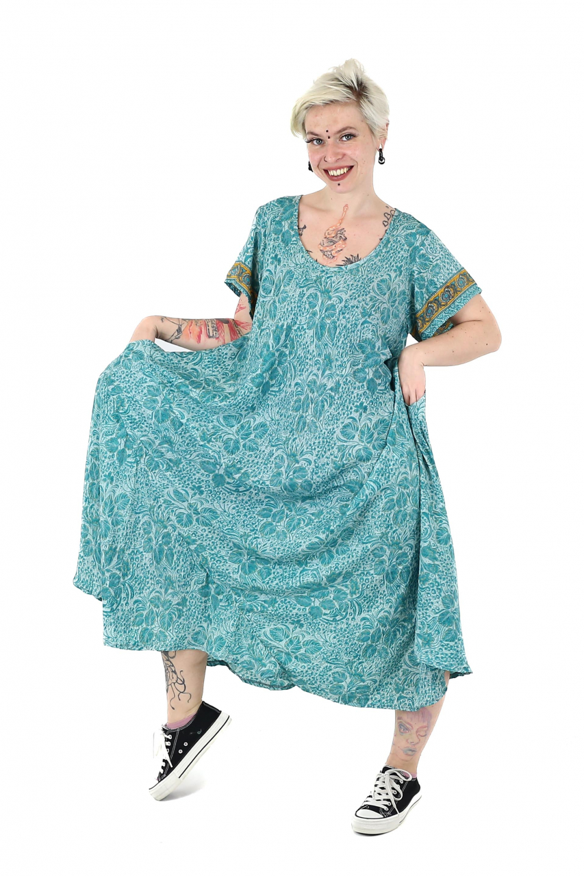 Rochie lunga cu buzunare si decolteu rotund - Model 1 [4]