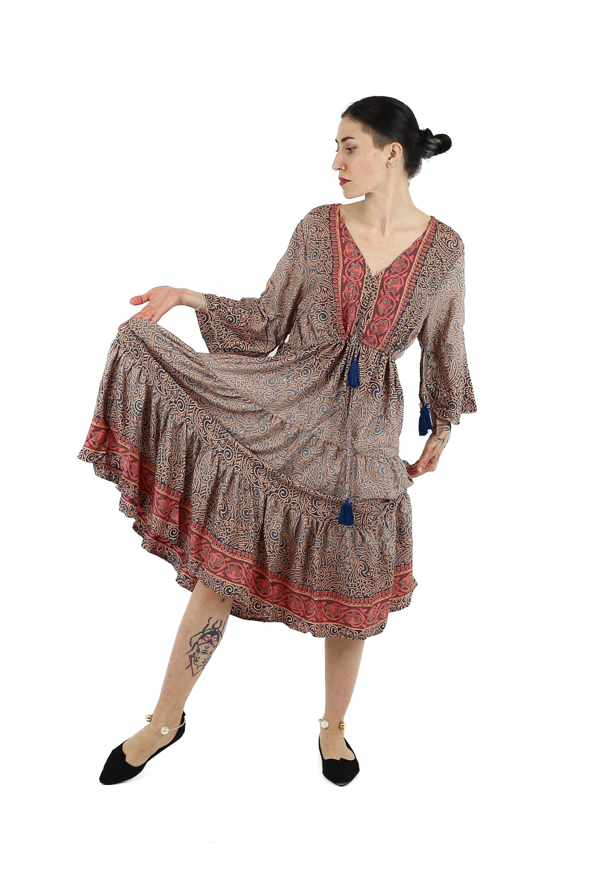 Rochie midi boho cu volanase si maneca trei sfert - Model 1 [4]