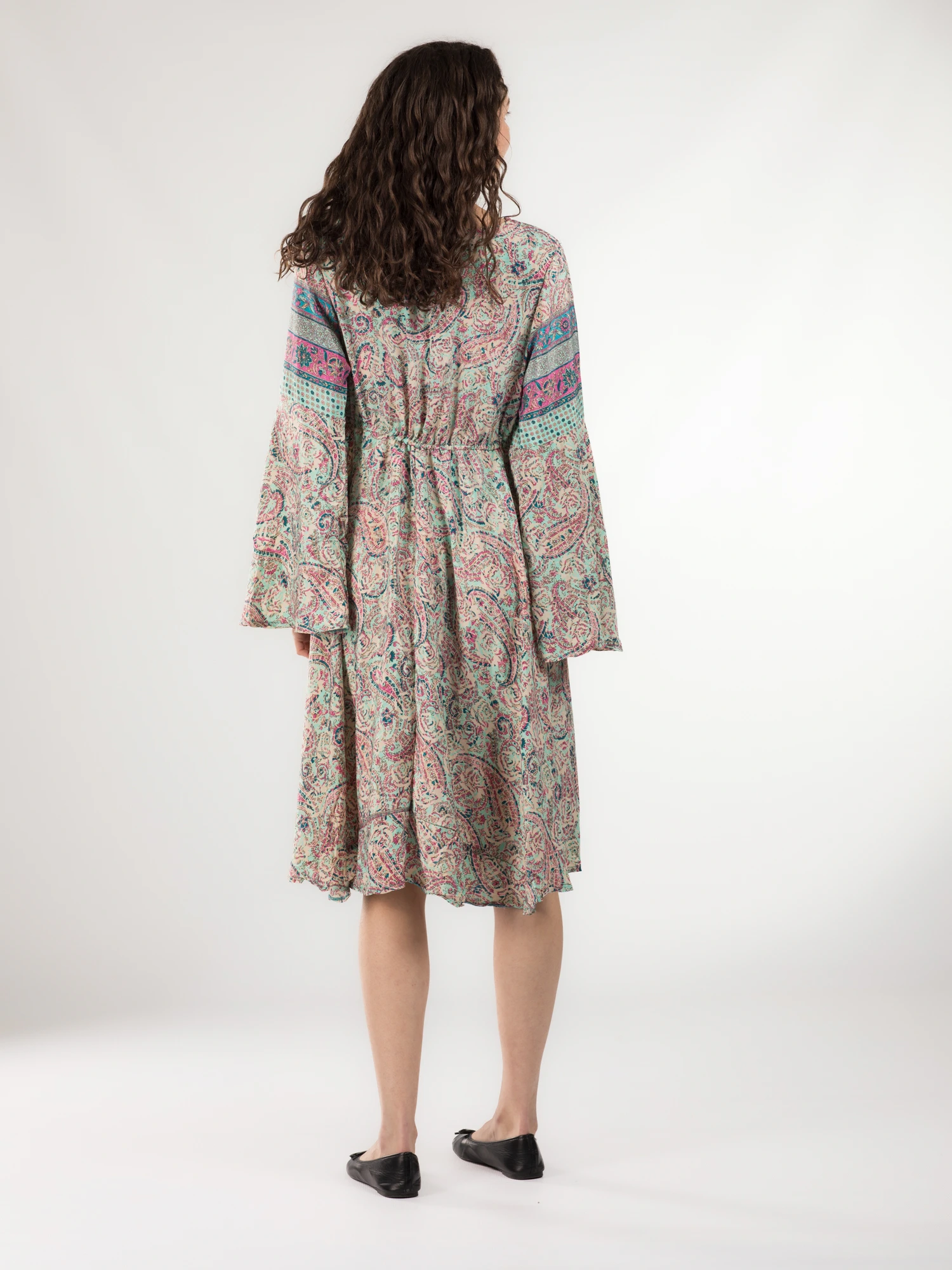 Rochie midi din material fluid cu șnur în talie și mânecă lungă - Model 19 [3]