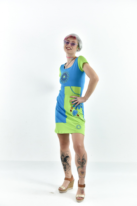 Rochie scurta cu broderie - Rosu [7]