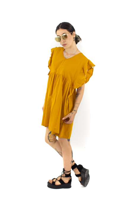 Rochie scurta fara maneci cu volanase - Mustar [3]