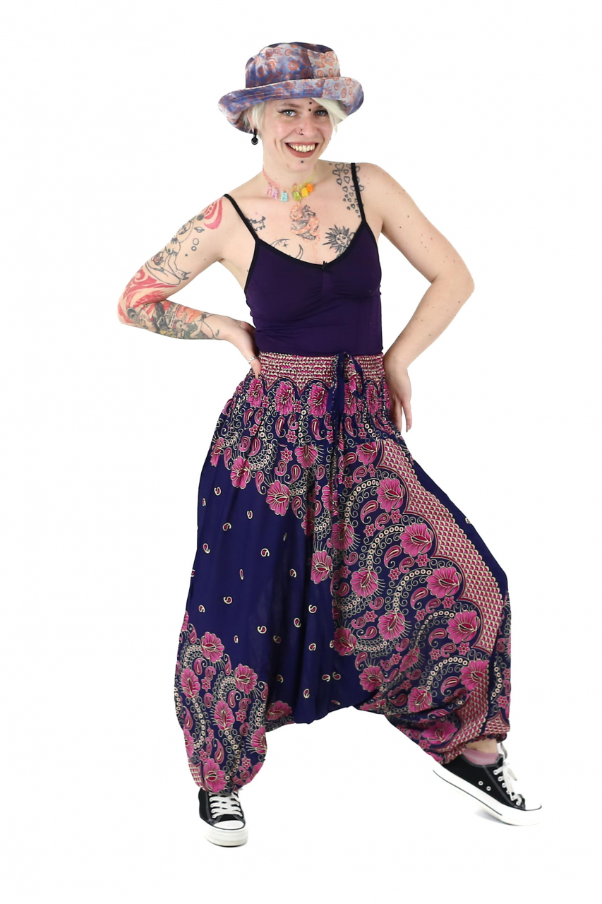Salvari din material fluid si print floral - Negru [2]