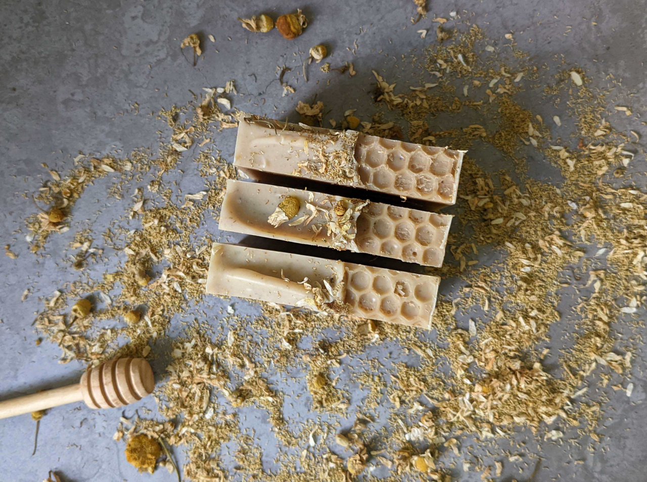 Sapun Natural - Chamomile & Honey [5]