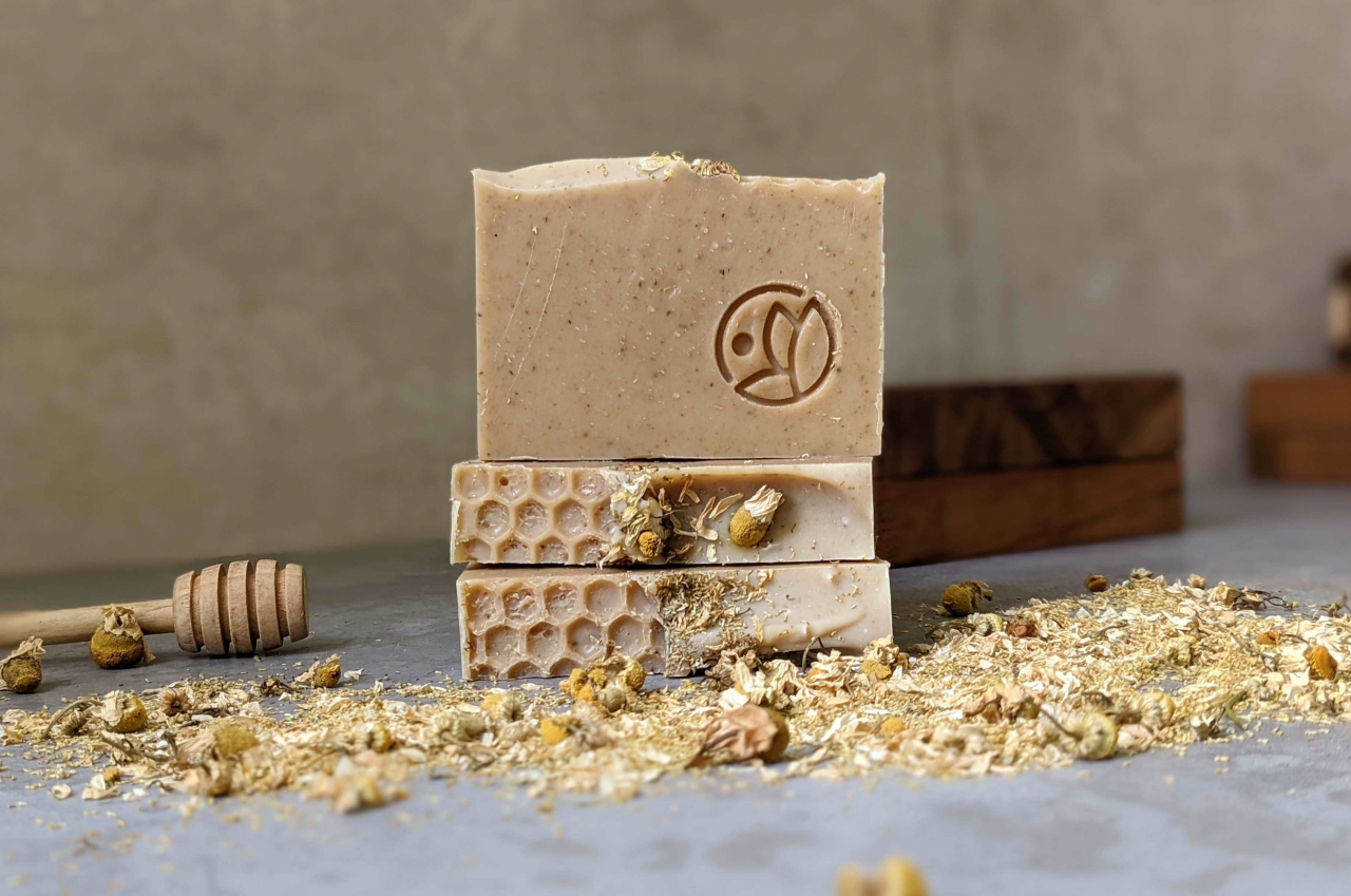 Sapun Natural - Chamomile & Honey [2]