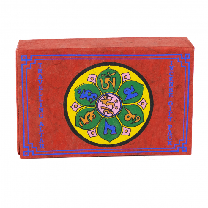 Set Altar Portabil cu Accesorii pentru Fumigatie, Statuie Buddha si Steaguri de Rugaciune - Model 3 [4]