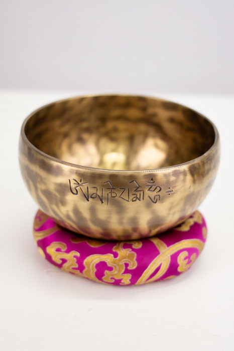 Singing Bowl Tibetan Autentic Forjat manual - Full Moon, 12,5 cm, 0,406 kg [1]