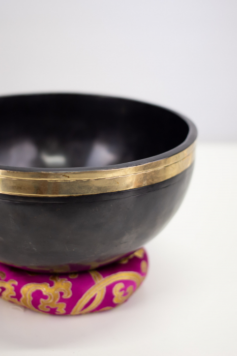 Singing Bowl Tibetan Autentic Forjat manual - Black & Gold Harmony  20 cm, 1,293 kg [2]