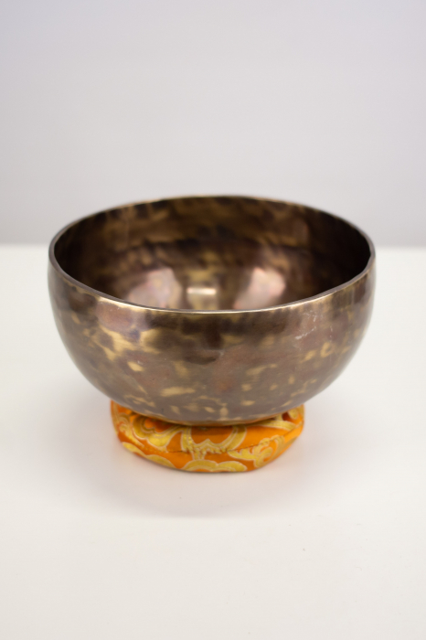 Singing Bowl Tibetan Autentic Forjat manual - Dark Tiger Antique 20 cm, 1,209 kg [1]