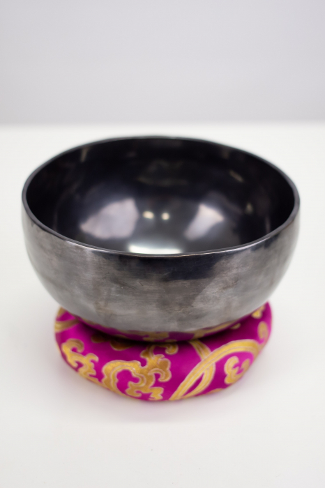 Singing Bowl Tibetan Autentic Forjat manual - Full Black, 15 cm, 0,650 Kg [1]