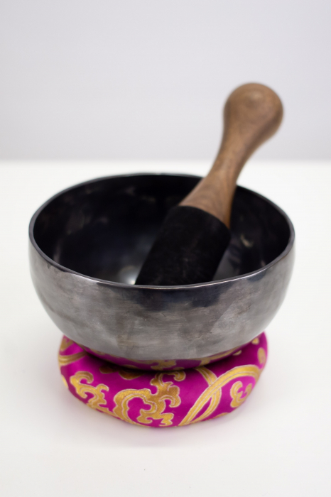 Singing Bowl Tibetan Autentic Forjat manual - Full Black, 15 cm, 0,650 Kg [2]