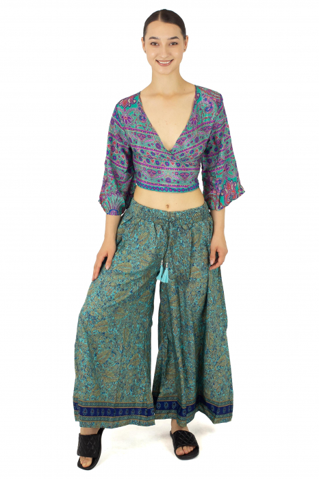 Top din material fluid cu imprimeu floral - Model 1 [2]