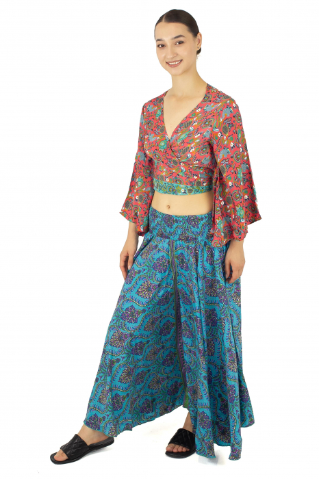 Top din material fluid cu imprimeu floral - Model 12 [3]