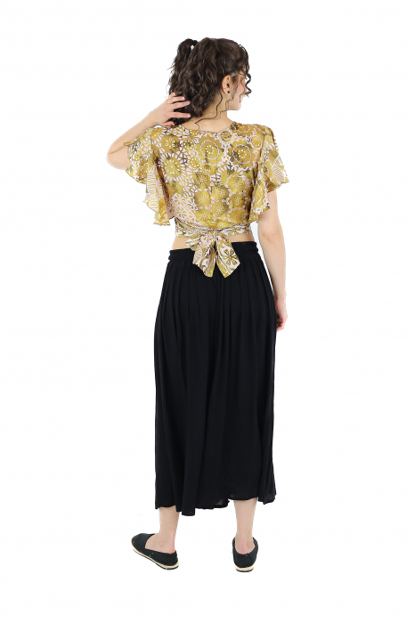 Top petrecut cu volanase la maneci - Model 2 [4]