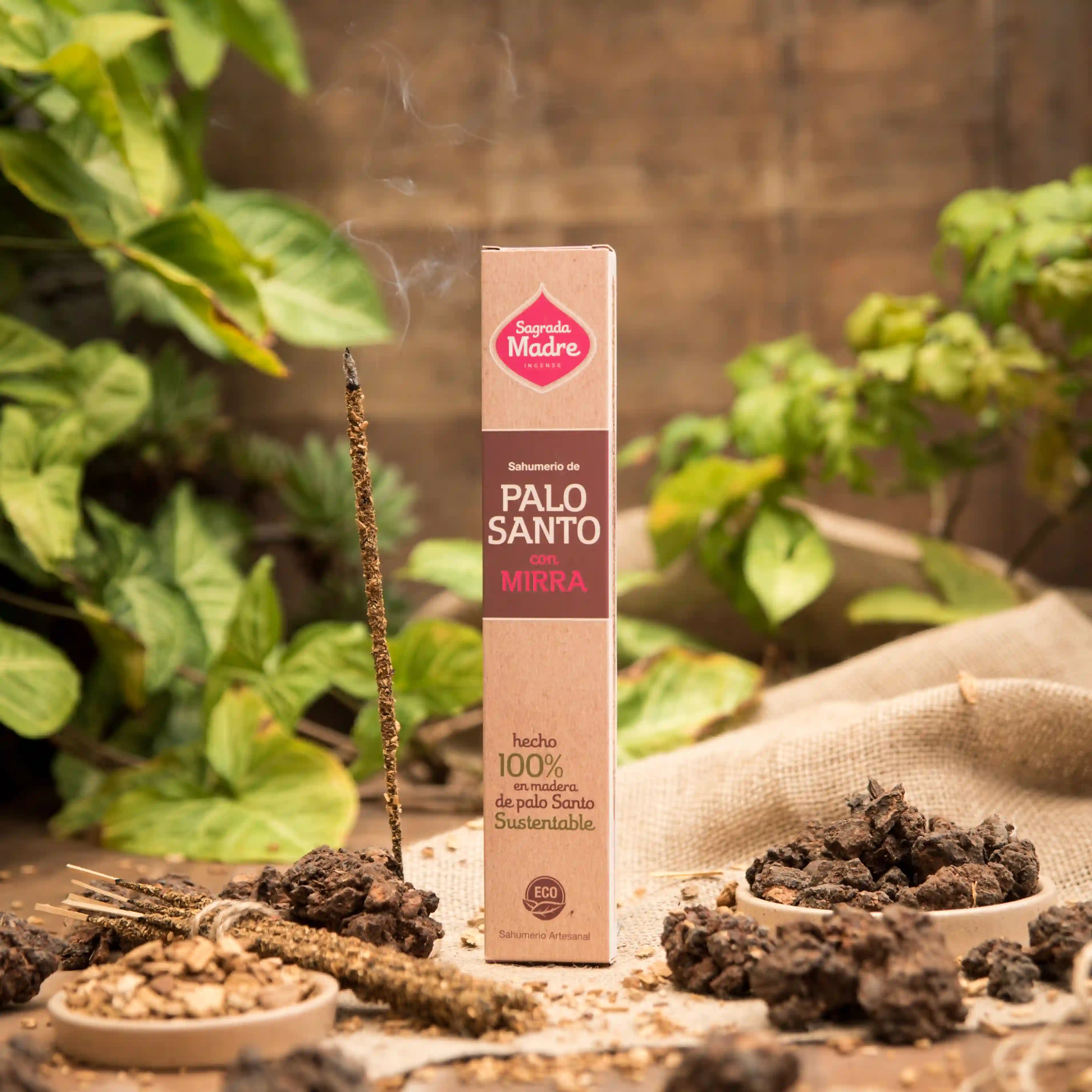 Argentina - Bețișoare Parfumate Luxury Sagrada Madre Colecția Palo Santo - Smirnă