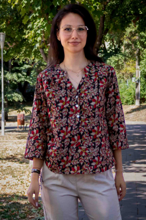 Îmbrăcăminte - Bluza cu maneca 3/4 si print all over efectuat manual - Model 5