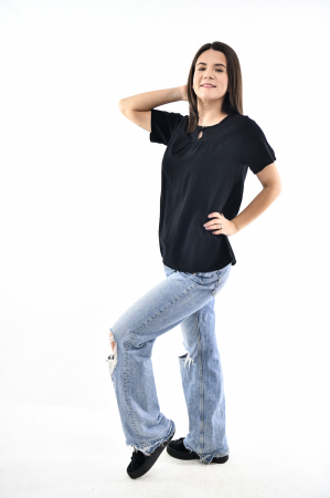 Bluza cu maneca scurta si un nasture - Negru [3]