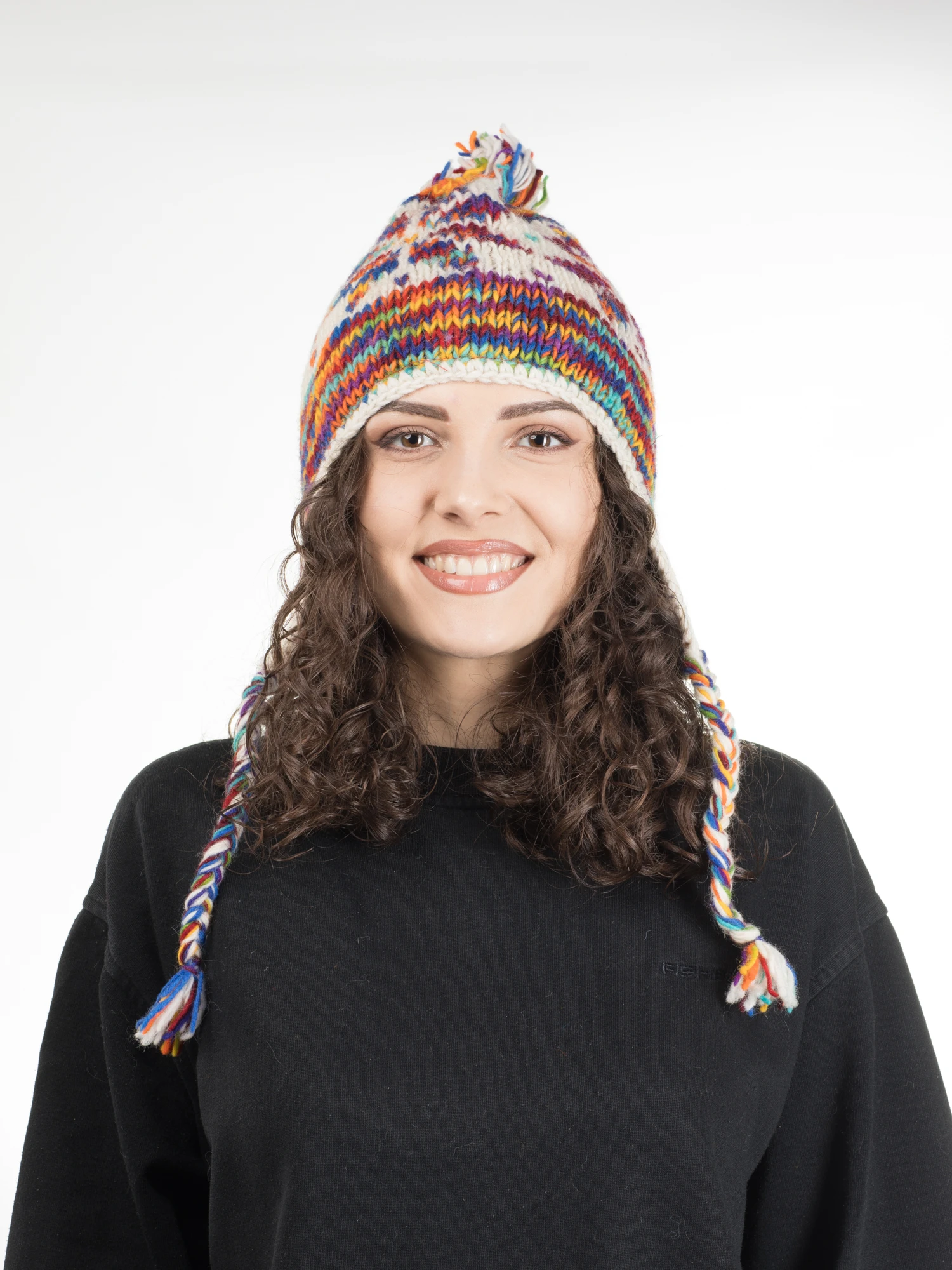 FEMEI - Caciula din lana captusita cu polar - Model 16