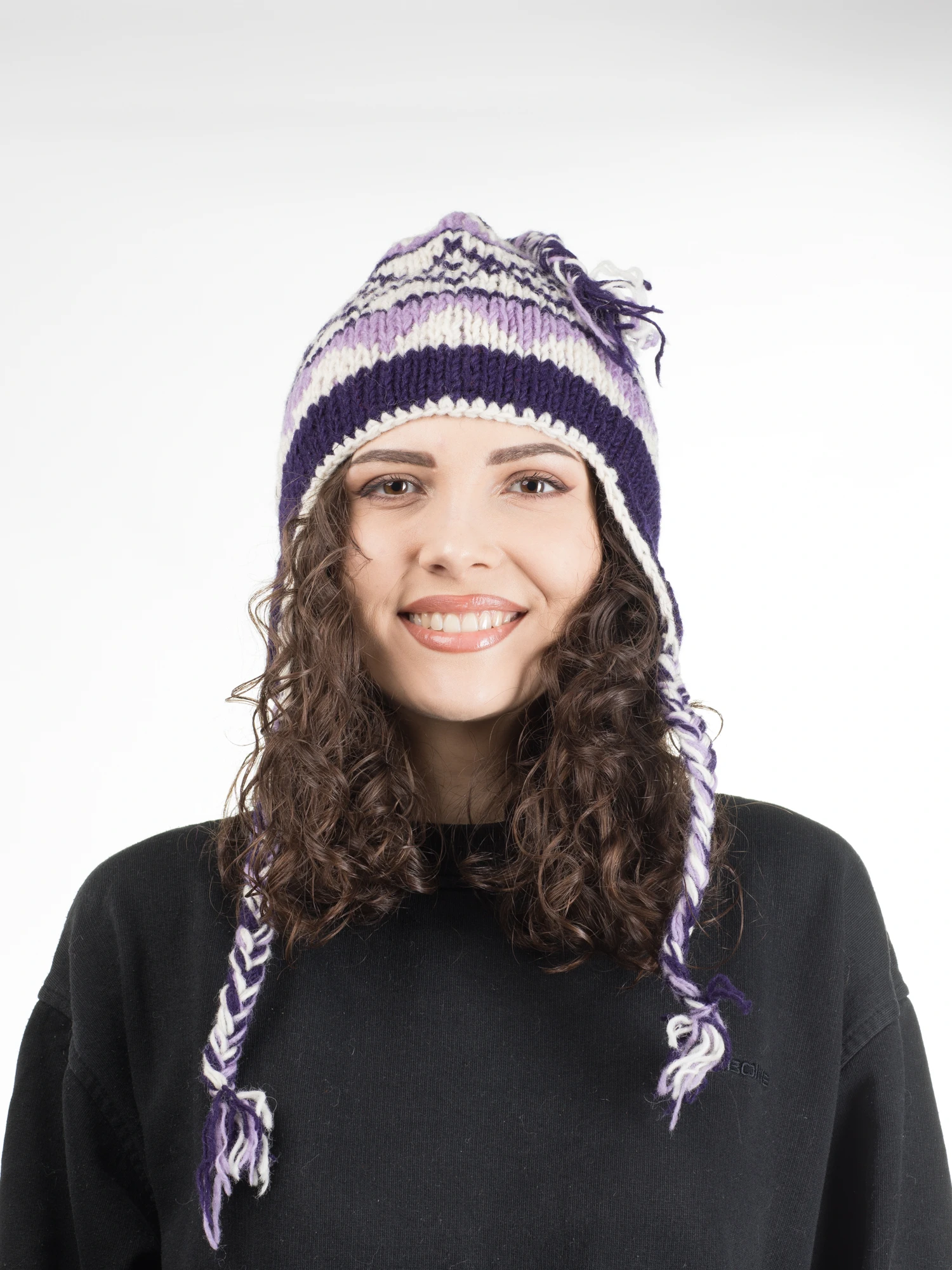 FEMEI - Caciula din lana captusita cu polar - Model 2