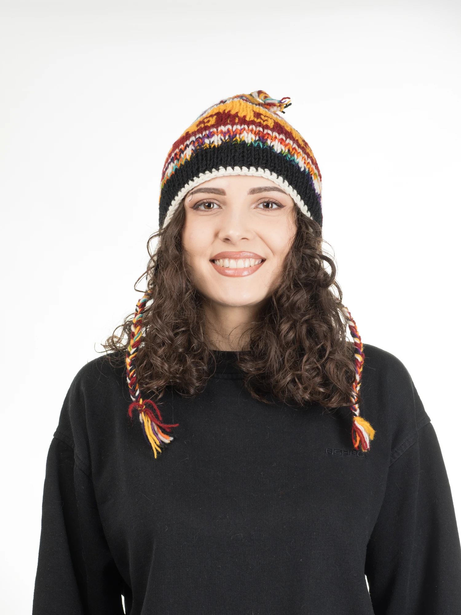 FEMEI - Caciula din lana captusita cu polar - Model 22