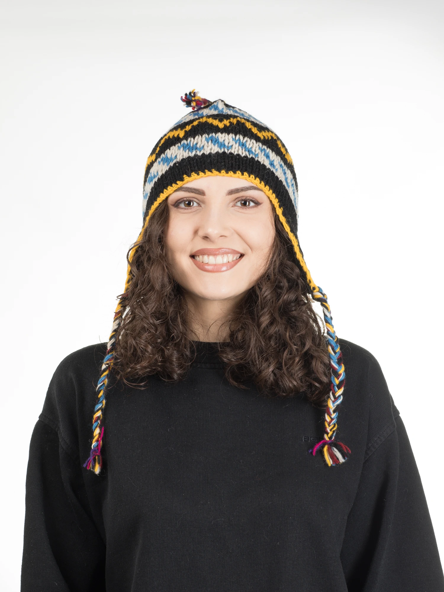 Căciuli - Caciula din lana captusita cu polar - Model 25