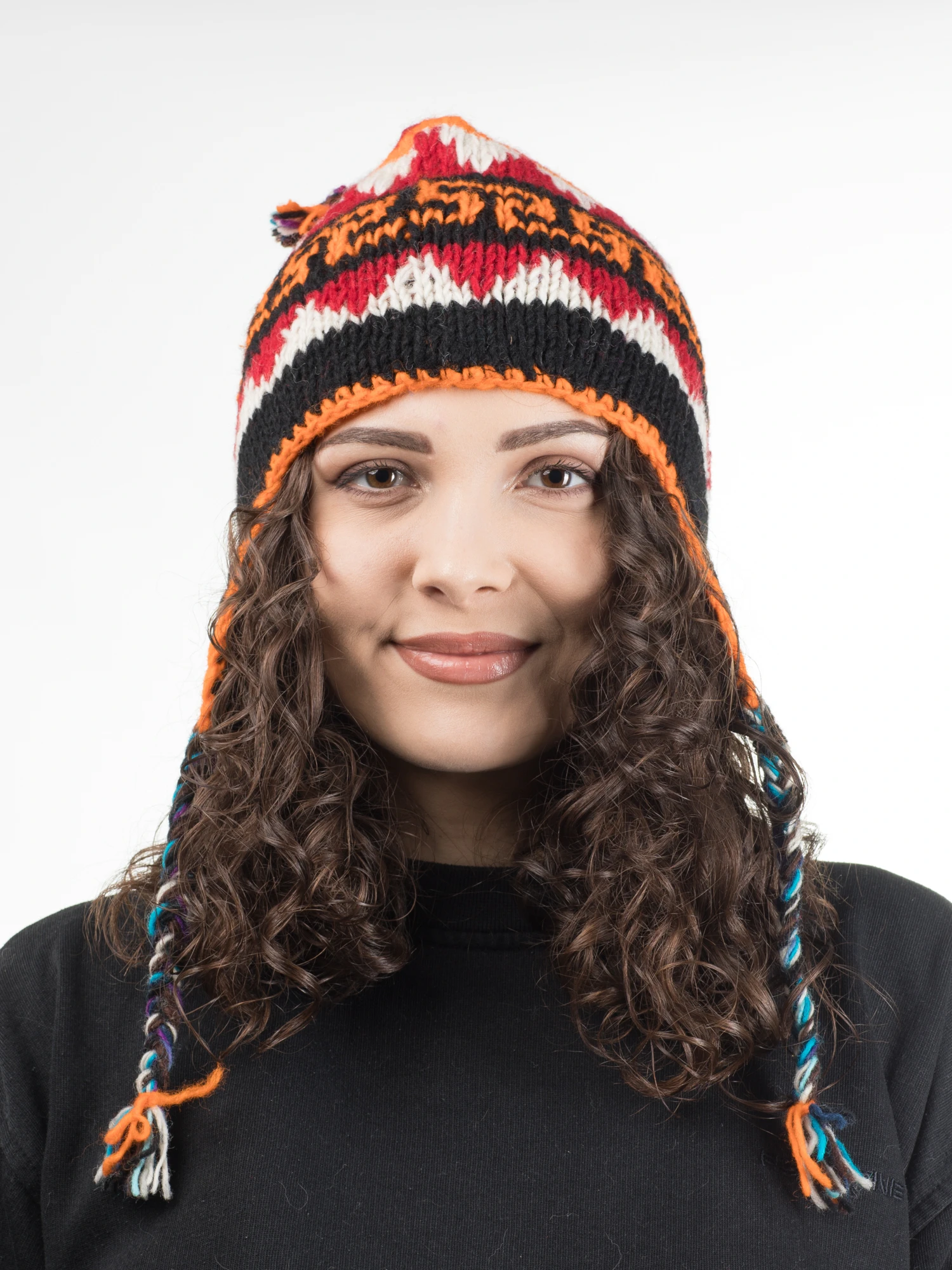 FEMEI - Caciula din lana captusita cu polar - Model unicat 39