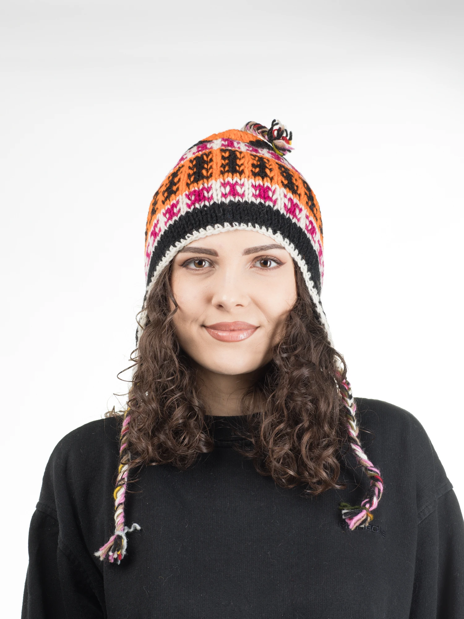 Căciuli - Caciula din lana captusita cu polar - Model unicat 7