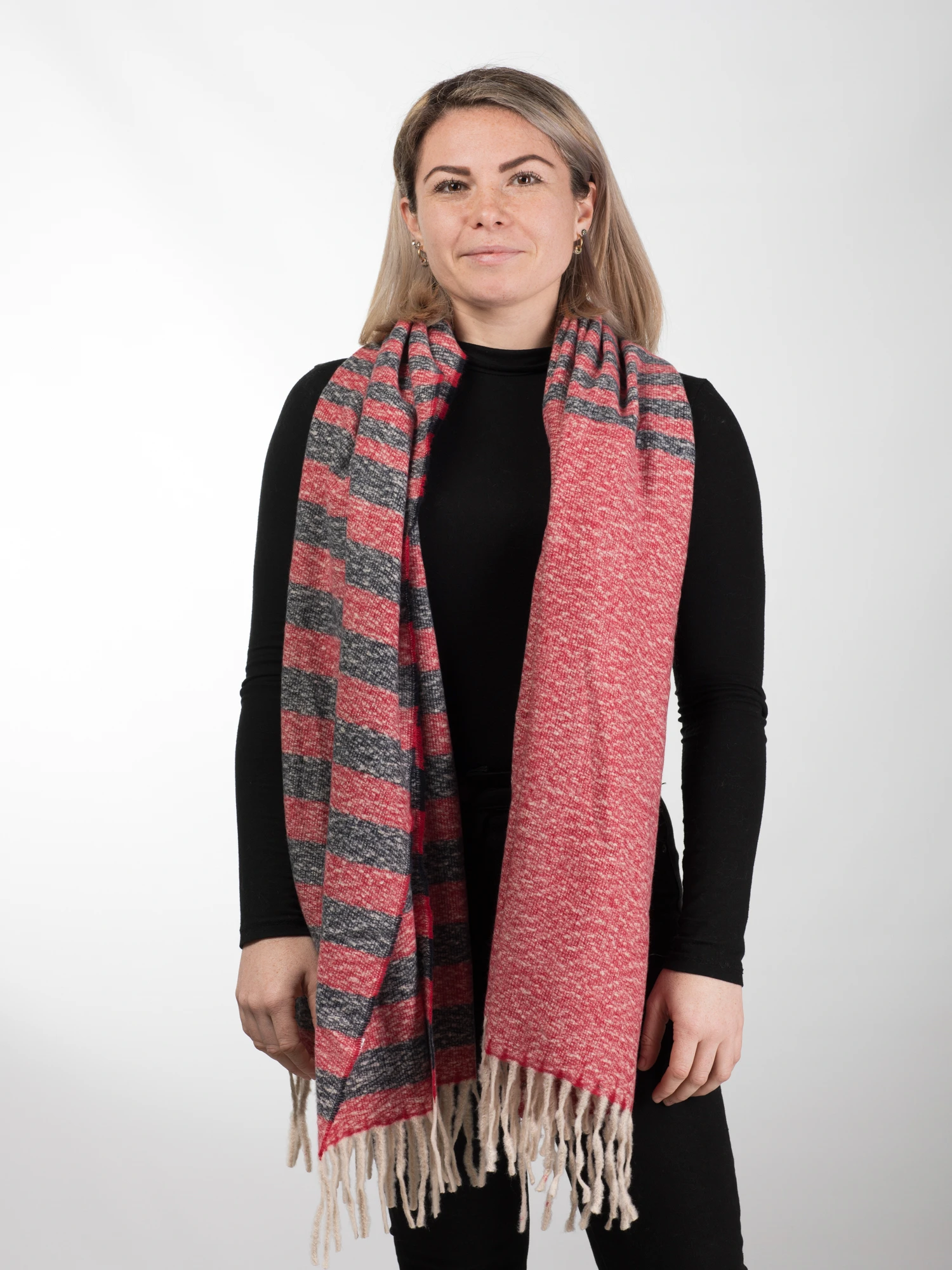 ACCESORII DE IARNĂ - Esarfa eleganta din casmir tip sal - Model Unicat 31